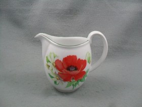 Poppies milk jug